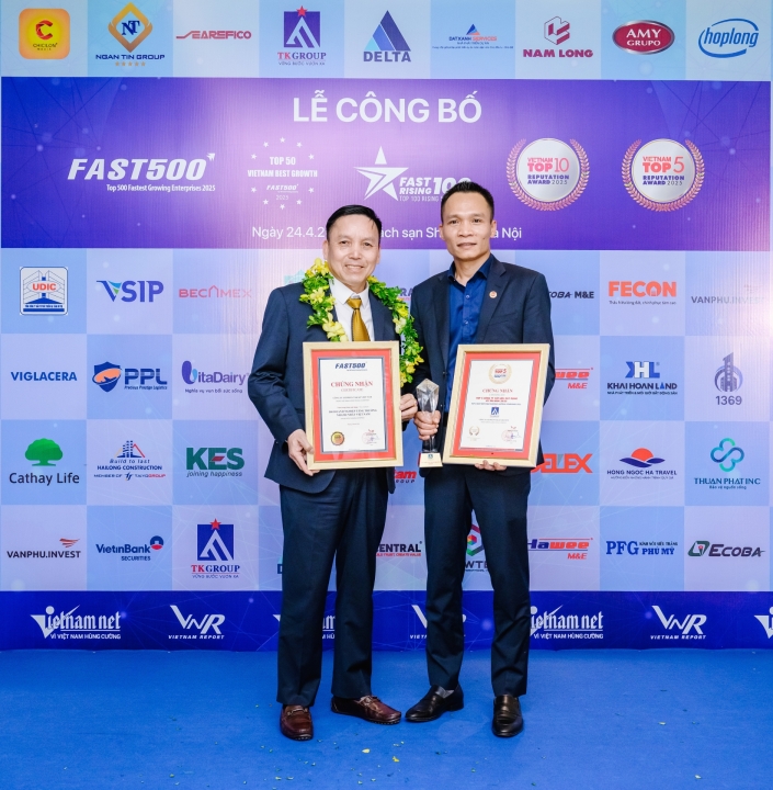 TAKAO TỰ HÀO KHI ĐẠT CÚ ĐÚP GIẢI THƯỞNG LỚN NĂM 2025